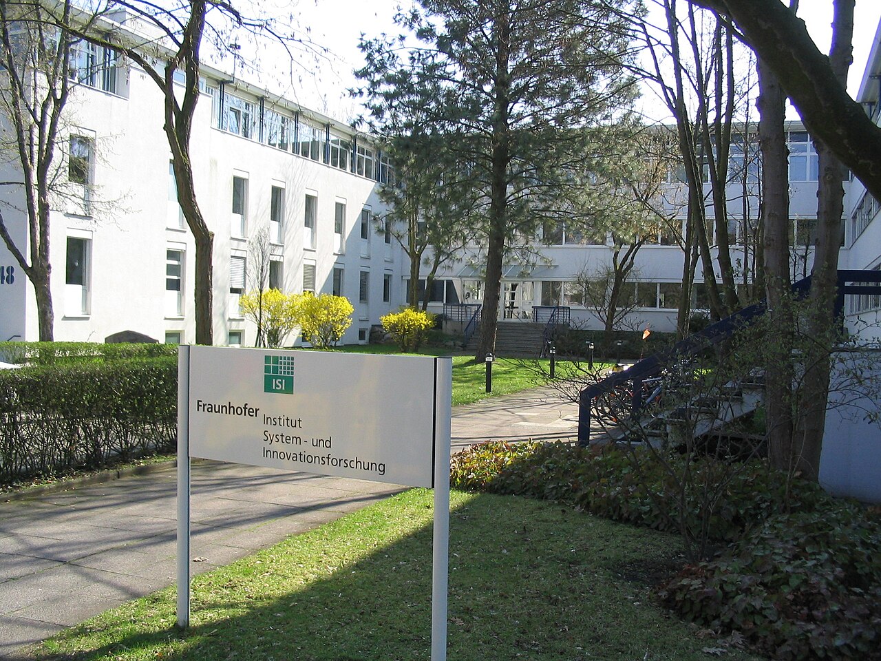 Fraunhofer Institut für Systemforschung - Fraunhofer und BDI Innovationsfreiheit